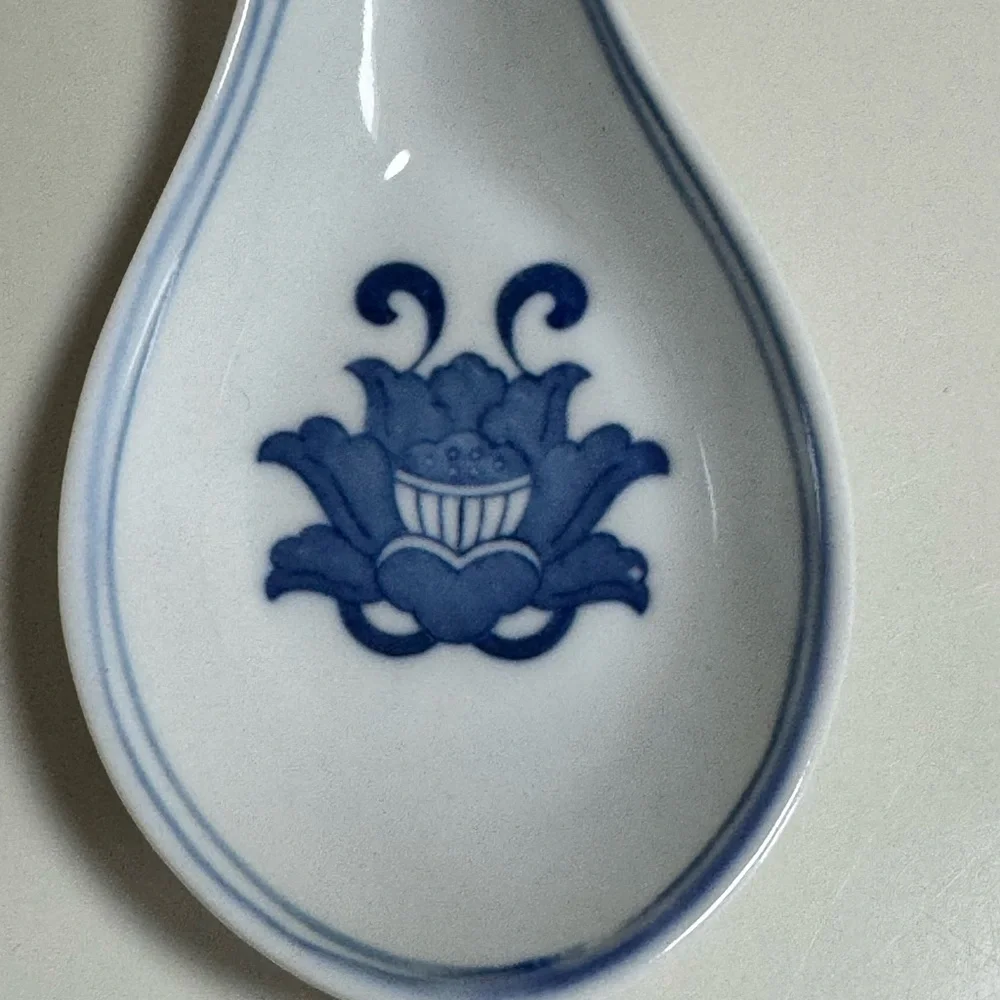 Vintage Blue and White Porcelain‎ Chinese Soup